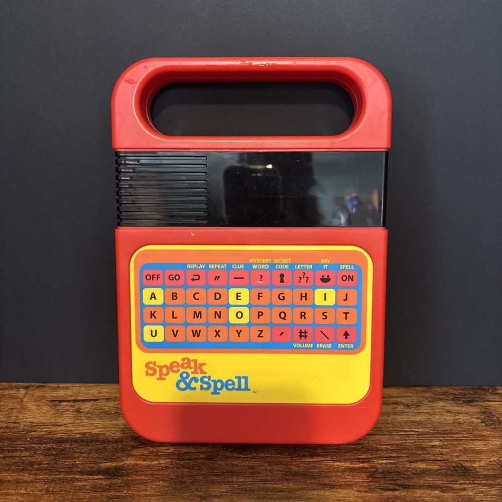 Classic Speak & Spell Electronic Learning Game 09624 Kahootz